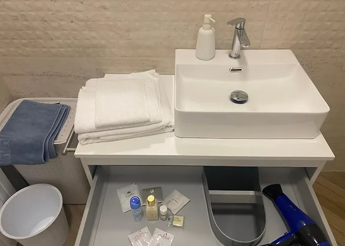 2 Leoni * Cento (Emilia-Romagna)